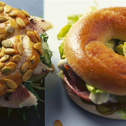 Bagel mit Geräucherter Forelle