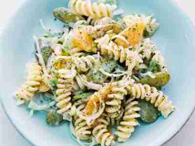 Nudel-Lauch-Salat