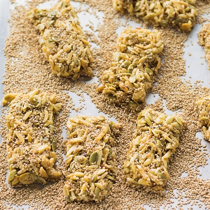 Kürbiskernriegel mit Sesam