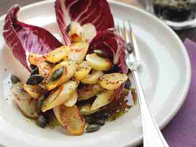 Lauwarmer Schwarzwurzelsalat