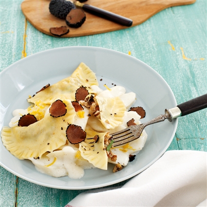 Vegane getrüffelte Ravioli mit Champignonfüllung