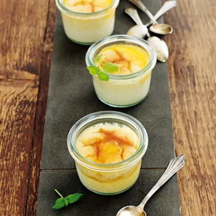Veganer Flan mit Karamellsauce