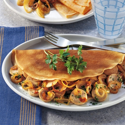 Pfannkuchen mit Weißwurstgröstl