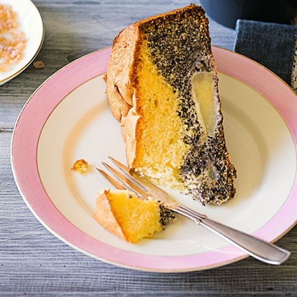 Zweifarbiger Mohnkuchen