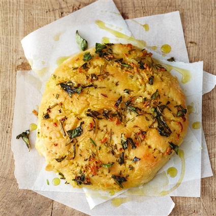 Veganes Pizzabrot mit Kräutern