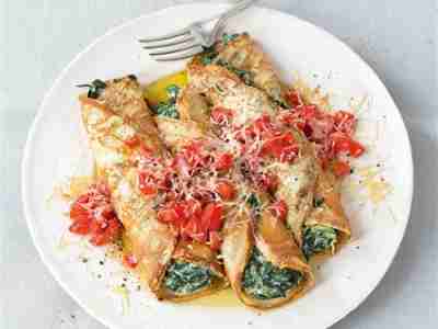 Crespelle mit Ricotta-Füllung