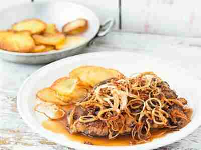 Wiener Zwiebelrostbraten