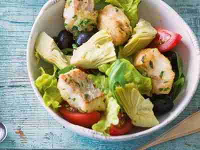 Fischwürfel-Salat