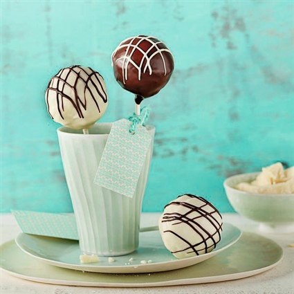 BLACK-AND-WHITE-POPS