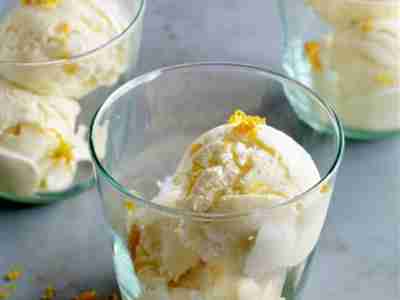 Sahniges Orangen-Quark-Eis