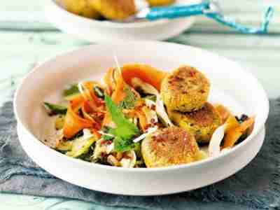 Falafel mit Möhren-Fenchel-Salat
