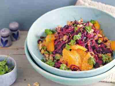 Veganer Rotkohl-Orangen-Salat