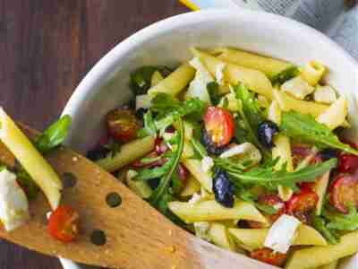 Nudelsalat mit Rucola