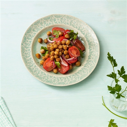 Tomatensalat mit Kichererbsen
