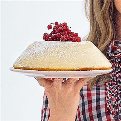 Vegane Johannisbeer-Kuppeltorte