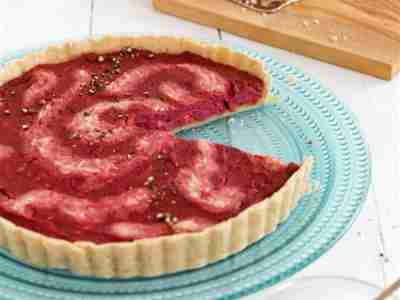 Vegane Rote-Bete-Tarte mit Meerrettich