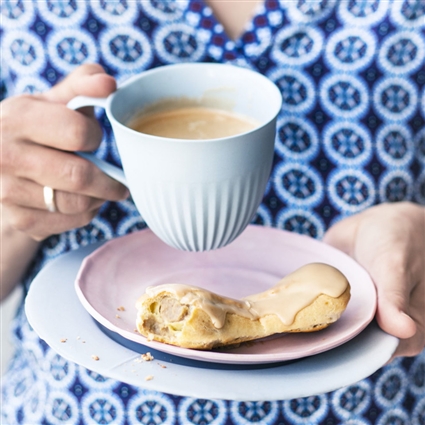 Éclairs au café – Eclairs mit Kaffeecreme