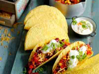 Tacos mit Chili und Orangencreme