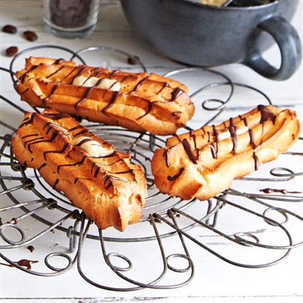Kaffeesahne-Eclairs