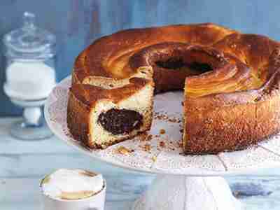 Mohnkuchen mit Backpflaumenmus