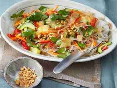 Schneller Thai-Gemüsesalat süßsauer