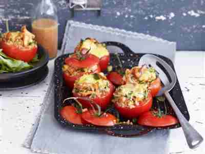 Gefüllte Tomaten mit Pfifferlingen