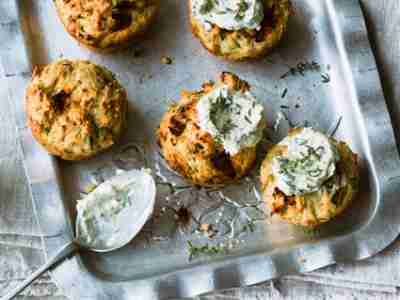 Zucchini-Käse-Cupcakes