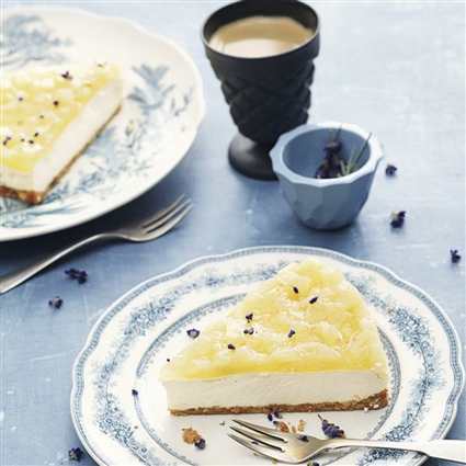 Apple-Cheesecake mit Rosmarin