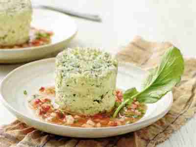 Kräuter-Flans mit Radieschen-Vinaigrette
