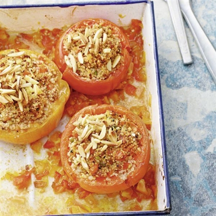 Gefüllte Tomaten mit Couscous und Lamm