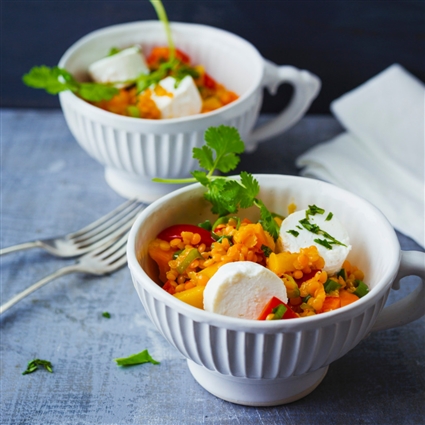 Bunter Linsensalat mit Ziegenfrischkäse