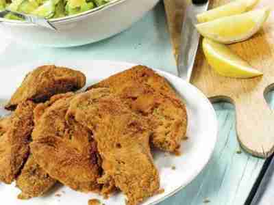 Panierter Seitan mit Kartoffelsalat