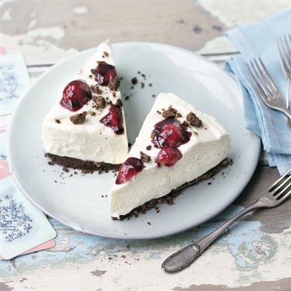 Frischkäsetorte mit Kirschen für Kinder