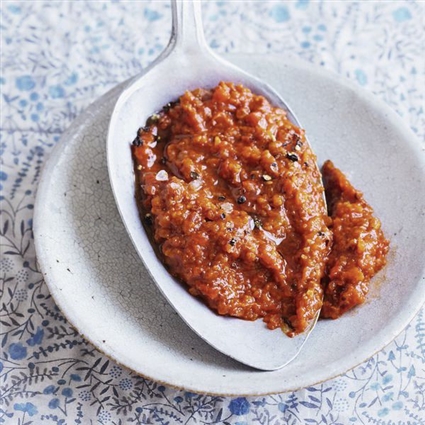 Paprika-Grünkern-Paste