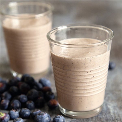 Veganer Blaubeer-Shake mit Sanddorn