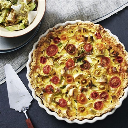 Tomaten-Lauch-Tarte mit Crème fraîche