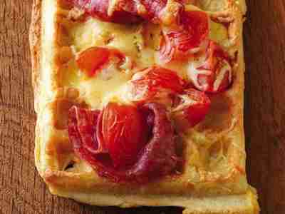 Pizzawaffeln mit Salami