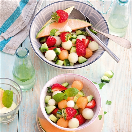 Melonensalat mit Minzesirup