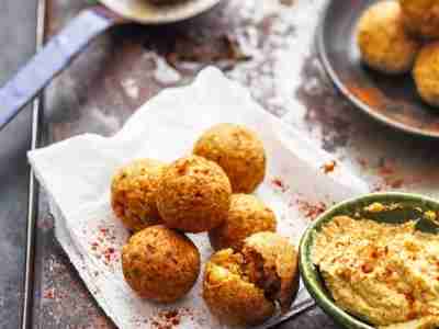 Falafel mit Hummus