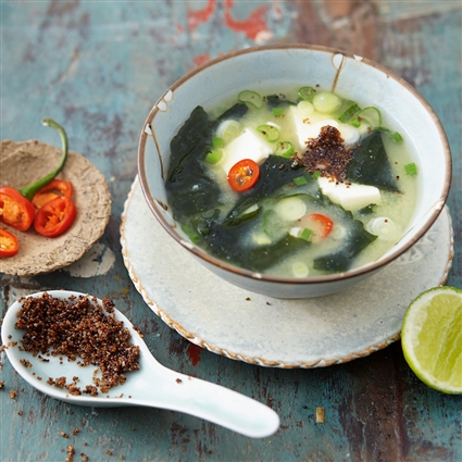 Misosuppe mit Tofu und Kaniwa