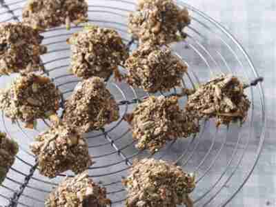 Apfel-Nuss-Cookies mit Chiasamen