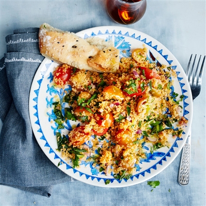 Couscous-Salat mit Quetschtomaten