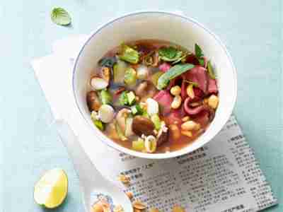 Schnelle Vietnam-Suppe mit Roastbeef
