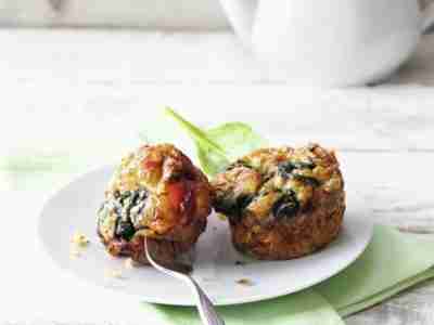 Omelettmuffins mit Speck und Spinat