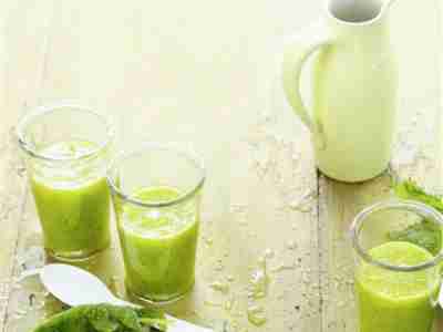 Green-Coconut-Smoothie mit Ingwer