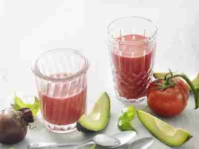 Tomaten-Avocado-Smoothie