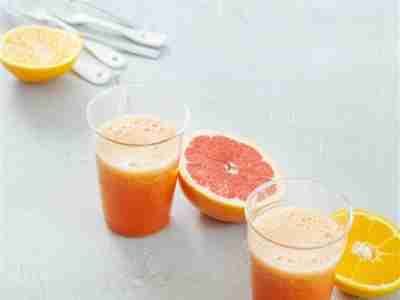 Zitruszauber-Smoothie mit Gojibeeren