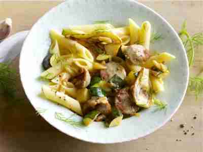 Schnelle Salsiccia-Pasta mit Fenchel