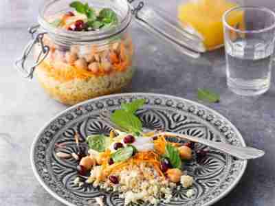 Möhren-Couscous-Salat mit Kichererbsen