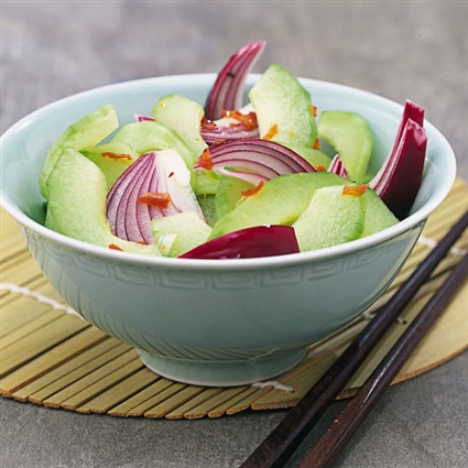 Gurkensalat süß-sauerscharf